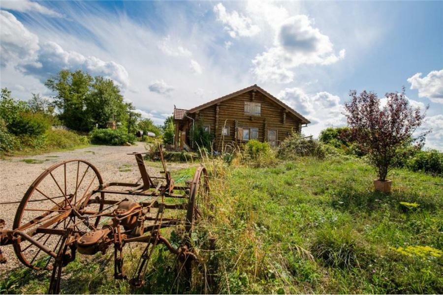 Le Chalet Du Chemin Et Sa Roulotte Berviller-en-Moselle Екстер'єр фото
